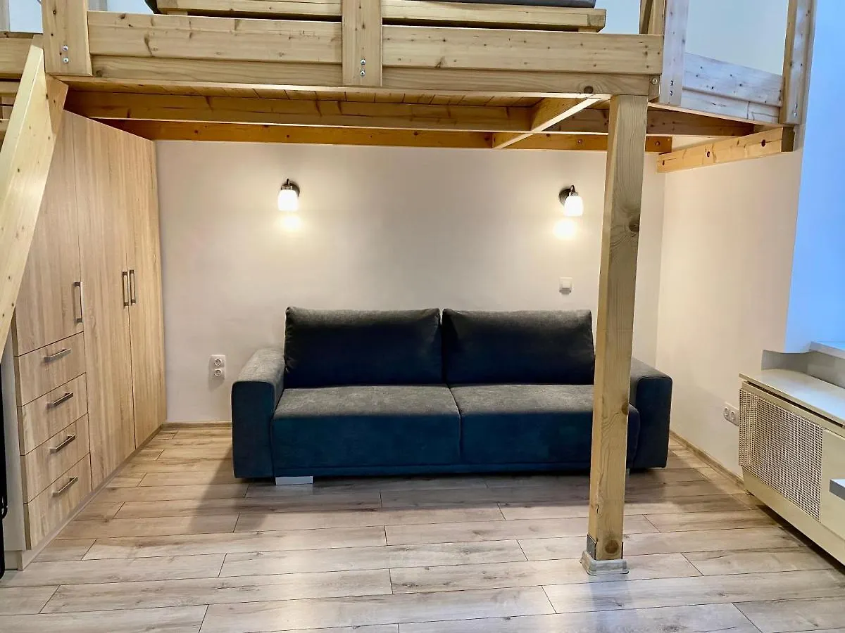 Sasfeszek Apartman  Apartman Szeged Magyarország